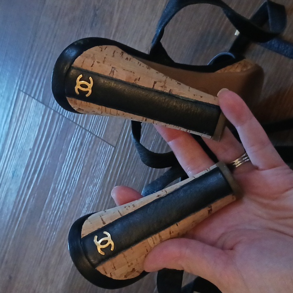 Vintage Chanel Black/ Cork Ankle Strap Sandals Size 36.5/size 6.5 - Picture 10 of 16
